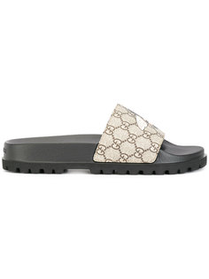 шлепанцы GG Supreme Gucci