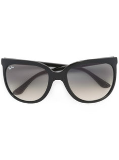 крупные солнцезащитные очки Ray-Ban