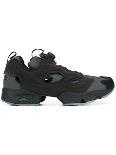 Pump top fury black