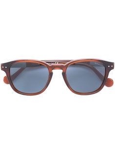 square frame sunglasses Moncler