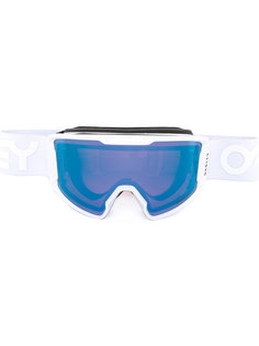 объемные солнцезащитные очки Oakley