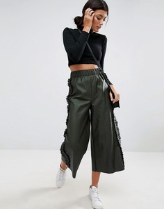 Юбка-брюки из искусственной кожи с оборками по бокам ASOS - Зеленый