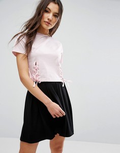 Укороченная футболка с корсетной шнуровкой ASOS - Розовый