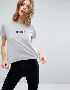 Свободная футболка с принтом Trouble ASOS - Серый