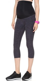 Спортивные леггинсы-капри для беременных с размытым рисунком Beyond Yoga