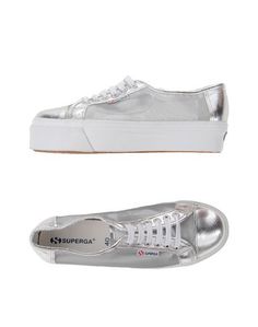 Низкие кеды и кроссовки Superga