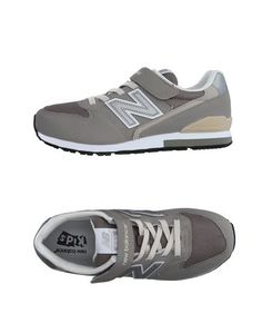 Низкие кеды и кроссовки New Balance