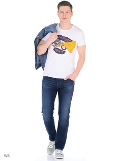 Джинсы Wrangler