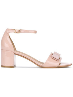 босоножки Gavina  Salvatore Ferragamo