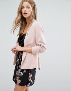 Укороченный пиджак с завязкой спереди New Look - Розовый