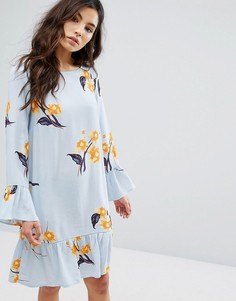 Свободное платье с оборками и принтом Vila - Мульти