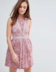 Кружевное платье мини Little Mistress - Розовый