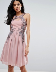 Платье мини с вышивкой Little Mistress - Розовый