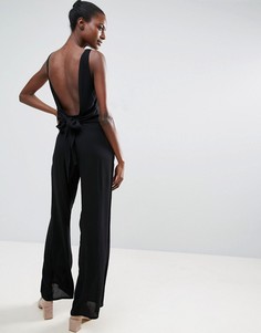 Комбинезон с открытой спиной и завязкой на талии ASOS - Черный