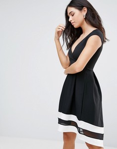 Короткое приталенное платье с короткими рукавами и контрастной отделкой Jessica Wright - Черный