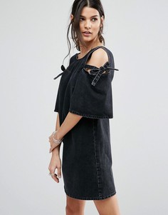 Джинсовое цельнокройное платье с вырезами на плечах ASOS - Черный