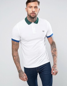 Белая узкая футболка-поло из пике в стиле колор блок Fred Perry - Белый