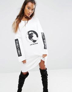 Трикотажное платье с принтом ASOS ECO - Белый