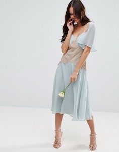 Платье миди с контрастной кружевной вставкой ASOS WEDDING - Синий