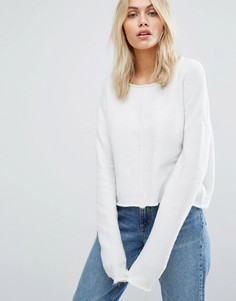 Укороченный джемпер со швом в центре John &amp; Jenn Dahlia - Белый