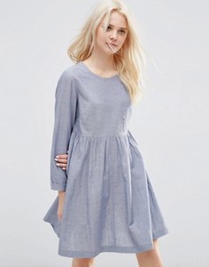 Свободное платье из шамбре с длинными рукавами ASOS - Синий