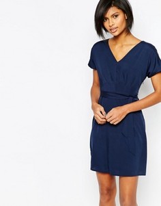 Платье с запахом спереди Vero Moda - Темно-синий
