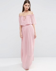 Платье макси с открытыми плечами и рюшами ASOS - Розовый