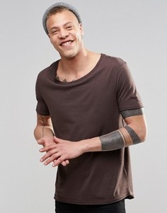 Длинная коричневая футболка ASOS - Коричневый