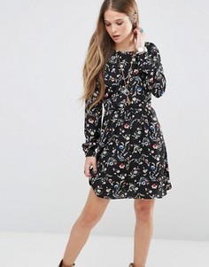 Платье с цветочным принтом Pepe Jeans Mabel - Черный