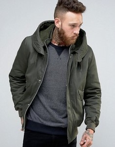 Куртка цвета хаки с капюшоном на подкладке Borg от ASOS - Зеленый