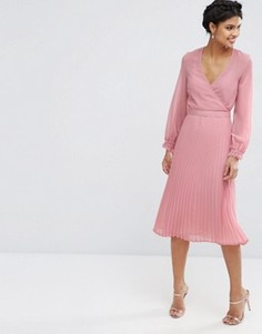 Плиссированное платье с запахом ASOS Occasion - Розовый