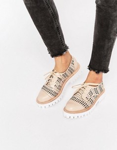 Массивные туфли с вырезами на плоской подошве Jeffrey Campbell Pistol - Розовый