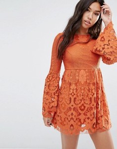 Кружевное приталенное со свободной юбкой Boohoo - Оранжевый