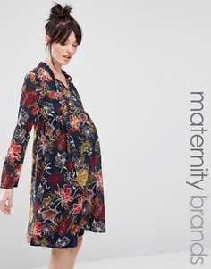 Свободное платье с горловиной на завязке и принтом Mamalicious - Мульти Mama.Licious