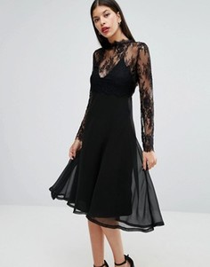 Платье-комбинация 2 в 1 со съемным кружевным топом Boohoo - Черный