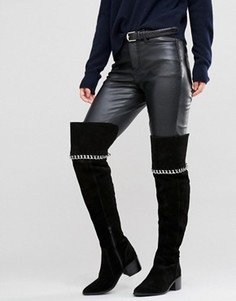 Замшевые сапоги с цепочками ASOS KEETA - Черный