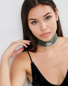 Широкое бархатное ожерелье‑чокер с брошью ASOS - Зеленый