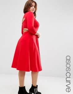 Короткое приталенное платье миди с вырезом на спине ASOS CURVE - Красный