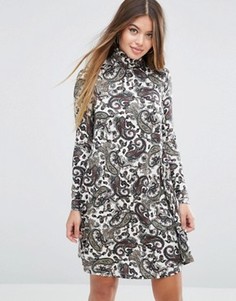 Свободное платье с принтом пейсли ASOS - Мульти