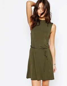 Свободное платье с высокой горловиной New Look - Зеленый
