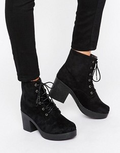 Ботинки на каблуке и шнуровке Truffle - Черный