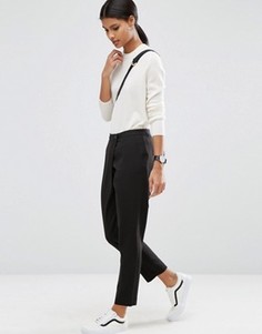 Брюки узкого кроя с запахом спереди ASOS - Черный