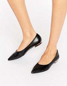 Черные туфли на плоской подошве с острым носком RAID Agatha - Черный
