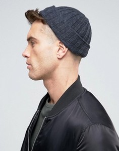 Шапка-бини в рубчик джинсового цвета ASOS - Синий