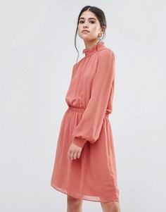 Платье с оборкой на воротнике Traffic People - Розовый