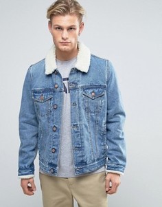 Джинсовая куртка с воротником борг ASOS - Синий