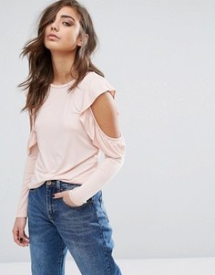 Лонгслив с вырезами и рюшами на плечах Miss Selfridge - Розовый
