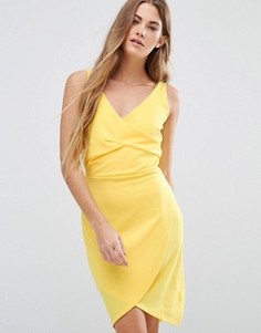 Платье с драпировкой спереди Wal G - Желтый