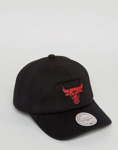 Кепка с регулируемой застежкой Mitchell &amp; Ness Chicago Bulls - Черный