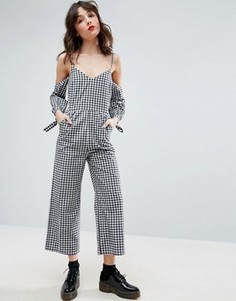 Комбинезон из хлопка в клеточку с открытыми плечами ASOS - Мульти